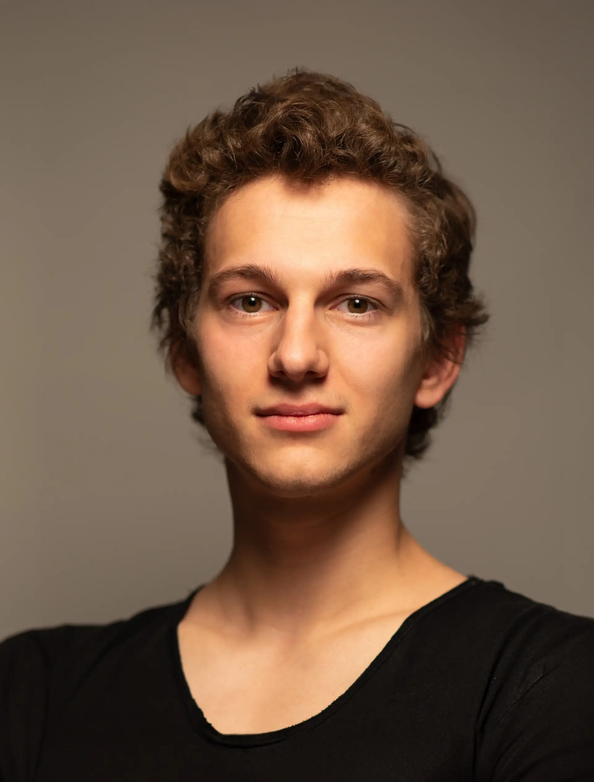 Portrait of Damian Derungs